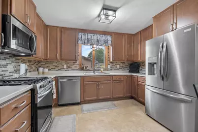 1106 Owena Street, Marinette, WI 54143 - Photo 9
