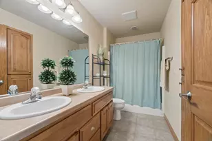 2917 E Fallcreek Ln, Appleton, WI 54913 - Photo 31