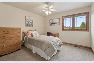 2917 E Fallcreek Lane, Appleton, WI 54913 - Photo 29