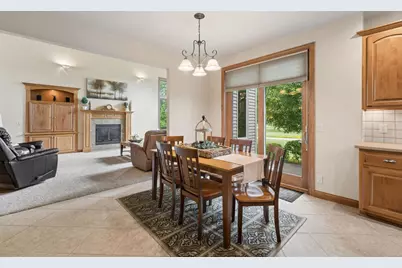 2917 E Fallcreek Lane, Appleton, WI 54913 - Photo 11