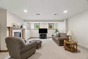 2917 E Fallcreek Ln, Appleton, WI 54913 - Photo 35