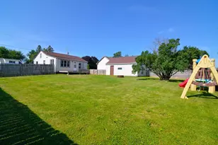 335 E Cedar St, Pulaski, WI 54162 - Photo 39