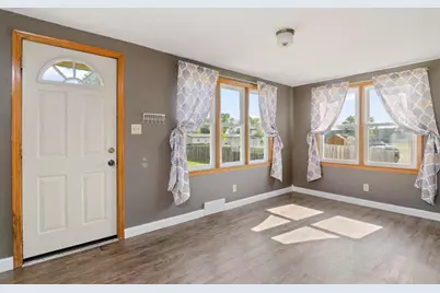335 E Cedar Street, Pulaski, WI 54162 - Photo 21