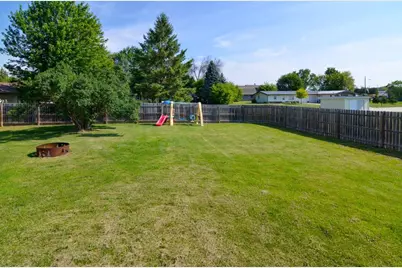 335 E Cedar Street, Pulaski, WI 54162 - Photo 33