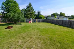 335 E Cedar St, Pulaski, WI 54162 - Photo 33