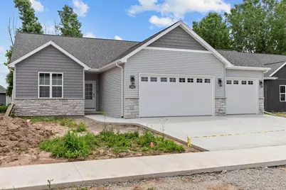 3601 E Gladiolus Place, Appleton, WI 54913 - Photo 1
