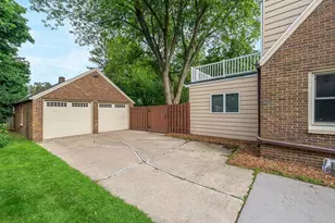 1704 N Erb St, Appleton, WI 54911 - Photo 29