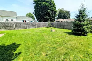 725 Main St, Wrightstown, WI 54180 - Photo 17