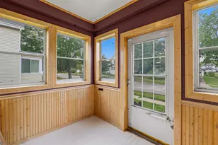 33 W 13th St, Fond du Lac, WI 54935 - Photo 11