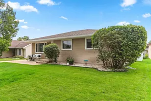 1718 Schaefer Cir, Appleton, WI 54915 - Photo 69