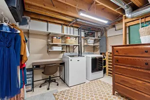 1718 Schaefer Cir, Appleton, WI 54915 - Photo 41