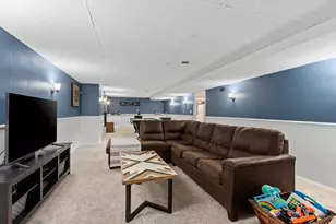 1718 Schaefer Cir, Appleton, WI 54915 - Photo 39