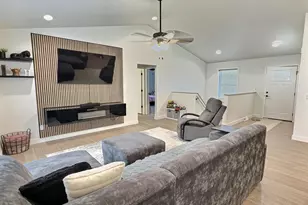 336 Village Ln, Ripon, WI 54971 - Photo 3