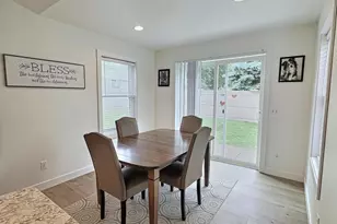 336 Village Ln, Ripon, WI 54971 - Photo 9