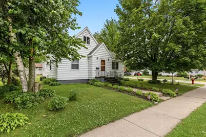 415 N Main Street, Oconto Falls, WI 54154 - Photo 31
