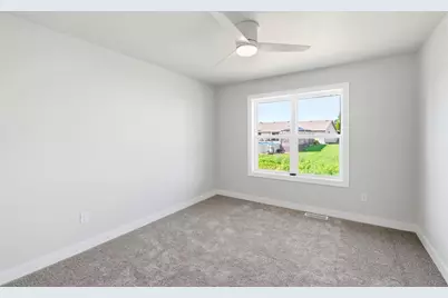 2749 Stelor Drive, Green Bay, WI 54311 - Photo 23