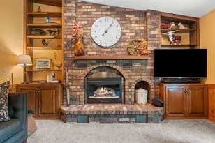 2026 Candle Way, Green Bay, WI 54304 - Photo 5