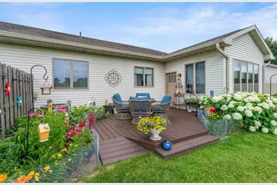 1910 E Sylvan Avenue, Appleton, WI 54915 - Photo 43