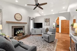 1910 E Sylvan Ave, Appleton, WI 54915 - Photo 9
