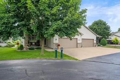 1910 E Sylvan Avenue, Appleton, WI 54915 - Photo 7