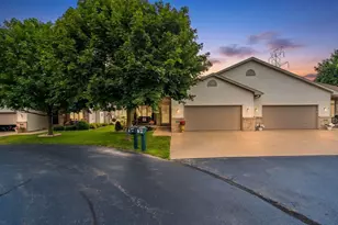 1910 E Sylvan Ave, Appleton, WI 54915 - Photo 51