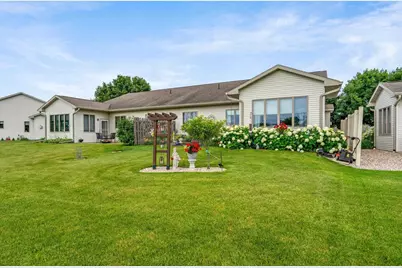 1910 E Sylvan Avenue, Appleton, WI 54915 - Photo 41