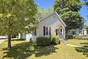 2928 Gilbert St, Marinette, WI 54143 - Photo 21