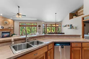 568 Royal Saint Pats Dr, Wrightstown, WI 54180 - Photo 25