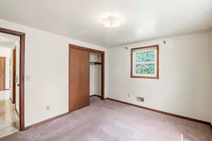 519 Robert Ln, Green Bay, WI 54311 - Photo 19