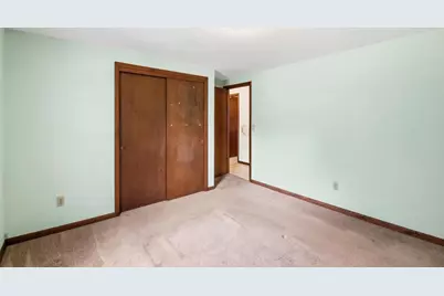 519 Robert Lane, Green Bay, WI 54311 - Photo 15