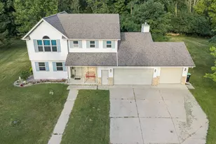 212 S Birch Ave, Gillett, WI 54124 - Photo 61