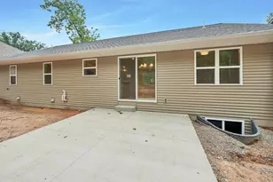 2480 Brenner Pl, Green Bay, WI 54301 - Photo 39