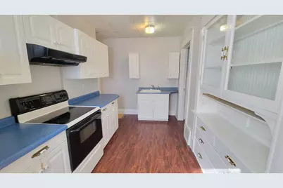 920 Dousman Street, Green Bay, WI 54303 - Photo 15