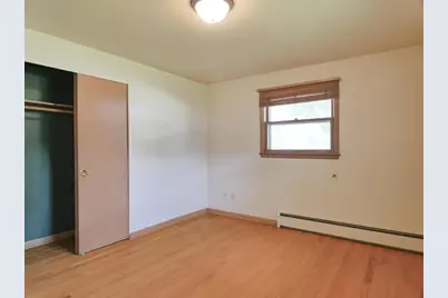 1303 S Fisk Street, Green Bay, WI 54304 - Photo 23