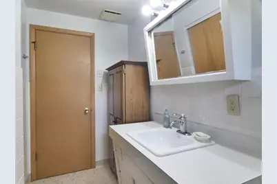 1303 S Fisk Street, Green Bay, WI 54304 - Photo 21