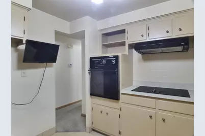 1303 S Fisk Street, Green Bay, WI 54304 - Photo 15