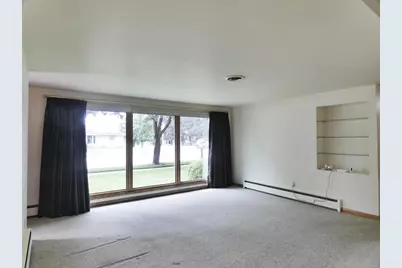 1303 S Fisk Street, Green Bay, WI 54304 - Photo 5