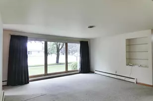 1303 S Fisk St, Green Bay, WI 54304 - Photo 5