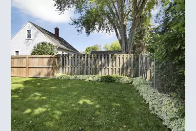 1303 S Fisk Street, Green Bay, WI 54304 - Photo 41