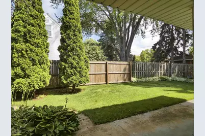 1303 S Fisk Street, Green Bay, WI 54304 - Photo 37