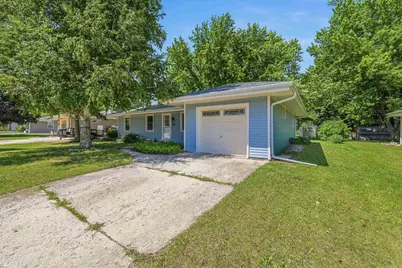709 Memorial Drive, Kewaskum, WI 53040 - Photo 27