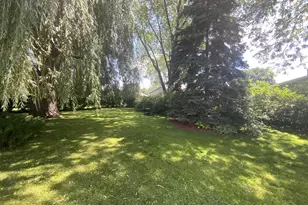 1129 Alva St, Menasha, WI 54952 - Photo 5
