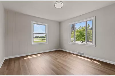 625 S Watertown Street, Waupun, WI 53963 - Photo 7