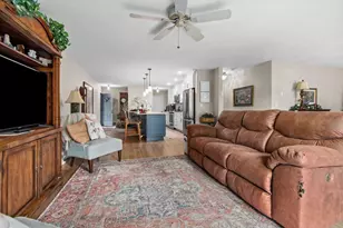 91 Spencer Village Ct, Appleton, WI 54914 - Photo 11