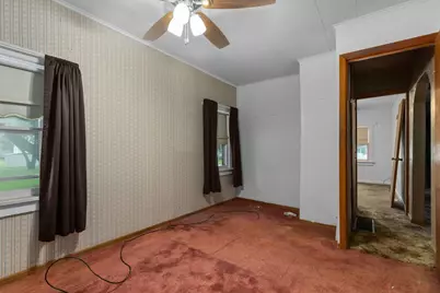 1073 Caroline Street, Green Bay, WI 54303 - Photo 15