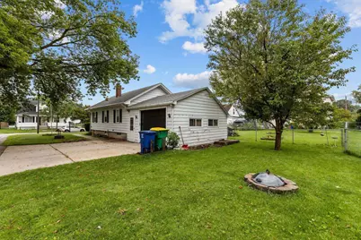 1073 Caroline Street, Green Bay, WI 54303 - Photo 3