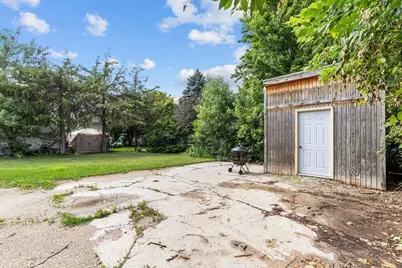 393 W Division Street, Fond du Lac, WI 54935 - Photo 21