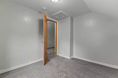393 W Division Street, Fond du Lac, WI 54935 - Photo 17
