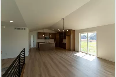 N9271 Anton Street, Appleton, WI 54915 - Photo 7