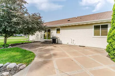 1202 Willow Bend Lane, Oshkosh, WI 54904 - Photo 25